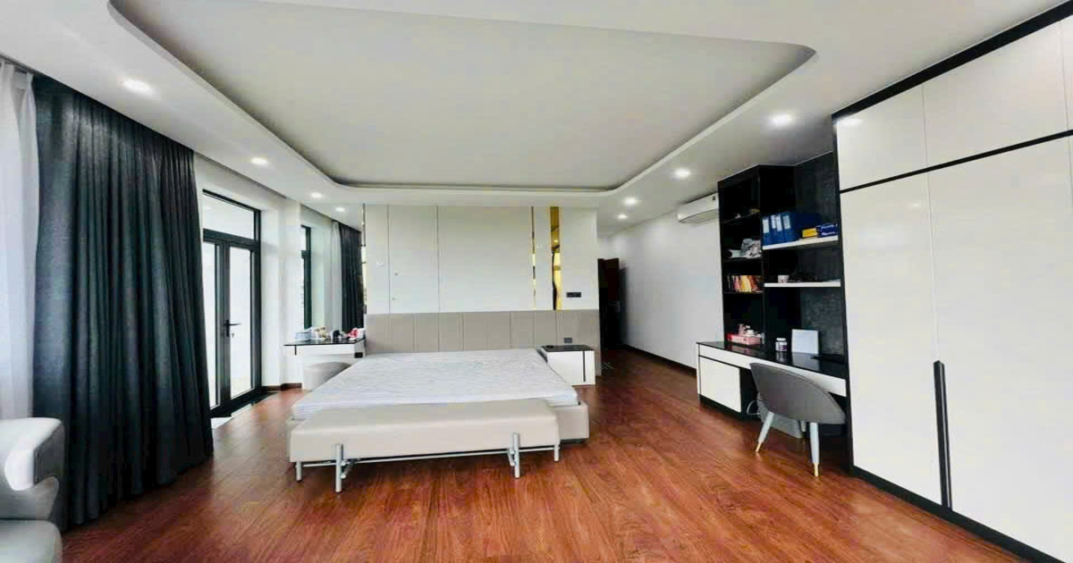 căn Góc 2 mặt tiền đường 25m Vạn phúc city