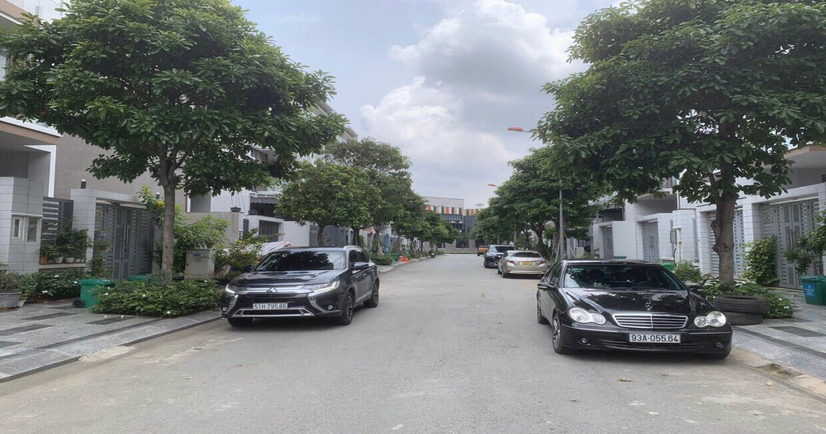 Vạn Phúc city - Bán Nhà 4 tầng full nội thất