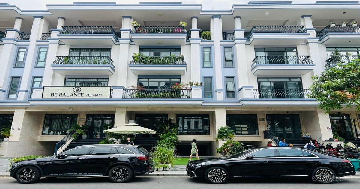 Bán Nhà 7m x21m Phố Thương Mại Vạn phúc city